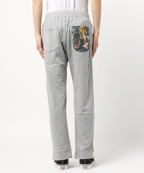 HYSTERIC GLAMOUR（ヒステリックグラマー）の「WOLF LAND プリント リメイクスウェットパンツ（その他パンツ・メンズ・トップグレー/ブラック・SMALL/MEDIUM）」の5枚目の写真