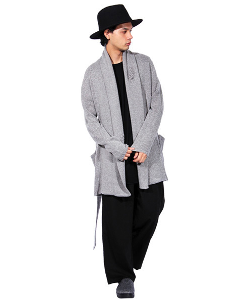 8(eight)(エイト)の「ワイドパンツ サルエル スーツ生地(スラックス・メンズ・チャコールグレー/ブラック/ネイビー・LARGE/MEDIUM)」の4枚目の写真