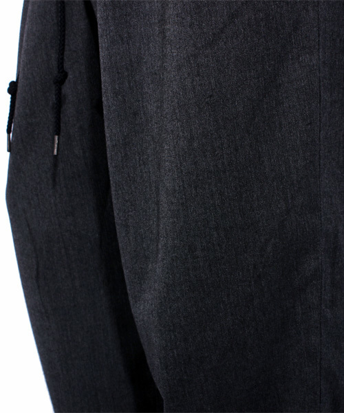 8(eight)(エイト)の「ワイドパンツ サルエル スーツ生地(スラックス・メンズ・チャコールグレー/ブラック/ネイビー・LARGE/MEDIUM)」の13枚目の写真