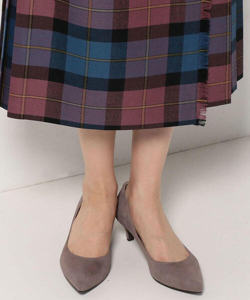 ODETTE E ODILE(オデットエオディール)の「OFD ポインテッド パンプス45↓↑(パンプス・レディース・レッド/ダークグリーン/ブラック/ワインレッド/グレー/その他2/ネイビー/ダークグレー/その他1・22cm/23cm/22.5cm/24.5cm/25cm/21.5cm/24cm/23.5cm)」の3枚目の写真