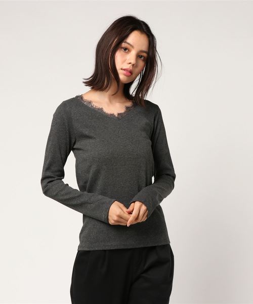 AMERICAN HOLIC(アメリカンホリック)の「・Vネックレーステレコプルオーバー(Tシャツ/カットソー・レディース・チャコールグレー/ブラック/アイボリー/杢グレー/キャメル/その他7/ブルーグリーン/ホワイト系その他4・M/L)」の5枚目の写真