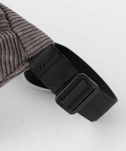 coen（コーエン）の「Gramicci(グラミチ)別注コーデュロイボディバッグ(パープル⇒WEB限定カラー)（ボディバッグ/ウエストポーチ・メンズ・グレー/パープル/ブラック/ブラウン・FREE）」の12枚目の写真