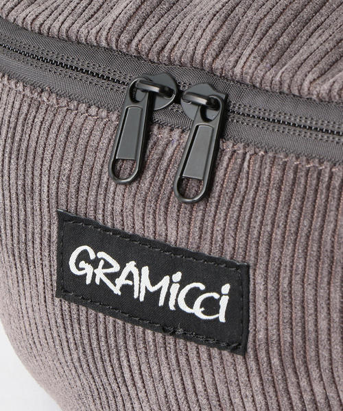 coen（コーエン）の「Gramicci(グラミチ)別注コーデュロイボディバッグ(パープル⇒WEB限定カラー)（ボディバッグ/ウエストポーチ・メンズ・グレー/パープル/ブラック/ブラウン・FREE）」の14枚目の写真