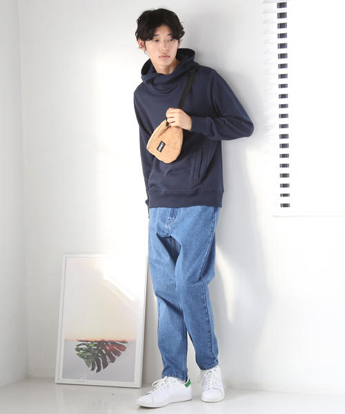 coen（コーエン）の「Gramicci(グラミチ)別注コーデュロイボディバッグ(パープル⇒WEB限定カラー)（ボディバッグ/ウエストポーチ・メンズ・グレー/パープル/ブラック/ブラウン・FREE）」の7枚目の写真