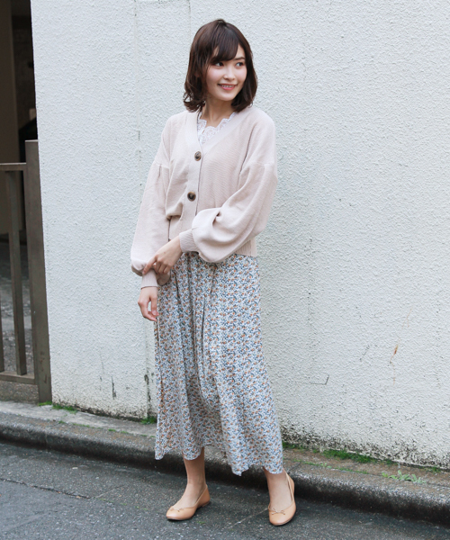 apres jour（アプレジュール）の「片プリーツ柄スカート【ZOZOTOWN限定アイテム】（スカート・レディース・ブラック/オフホワイト/ネイビー・フリー）」の7枚目の写真