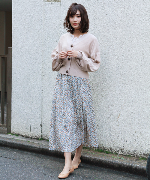 apres jour（アプレジュール）の「片プリーツ柄スカート【ZOZOTOWN限定アイテム】（スカート・レディース・ブラック/オフホワイト/ネイビー・フリー）」の8枚目の写真