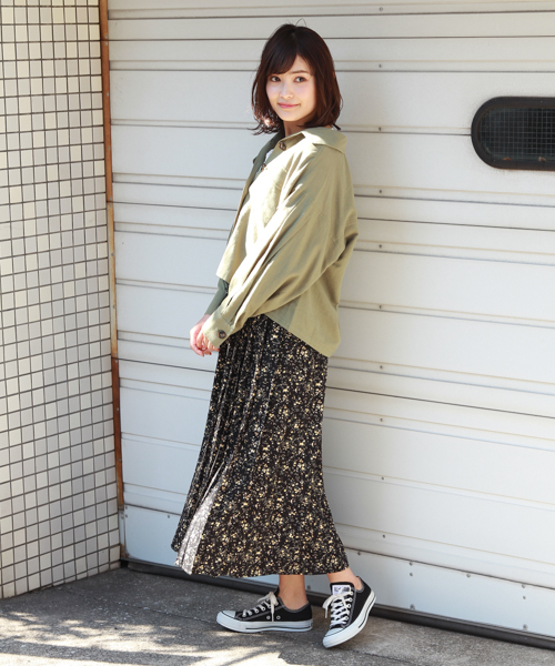 apres jour（アプレジュール）の「片プリーツ柄スカート【ZOZOTOWN限定アイテム】（スカート・レディース・ブラック/オフホワイト/ネイビー・フリー）」の14枚目の写真