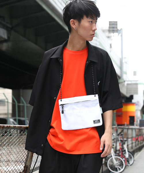 MEI(メイ)の「【MEI】SACOCHE 19 サコッシュ(ショルダーバッグ・メンズ・ホワイト/ブラック/ベージュ/パープル/ネイビー/ブラウン/グレー/レッド/ピンク/イエロー/オレンジ/ブルー/グリーン/オリーブドラブ/チャコール・FREE)」の18枚目の写真