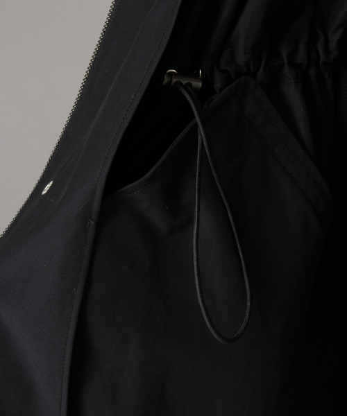 LOWRYS FARM（ローリーズファーム）の「ロングフードブルゾン　847127（マウンテンパーカー・レディース・ブラック/カーキ/アイボリー・FREE）」の16枚目の写真