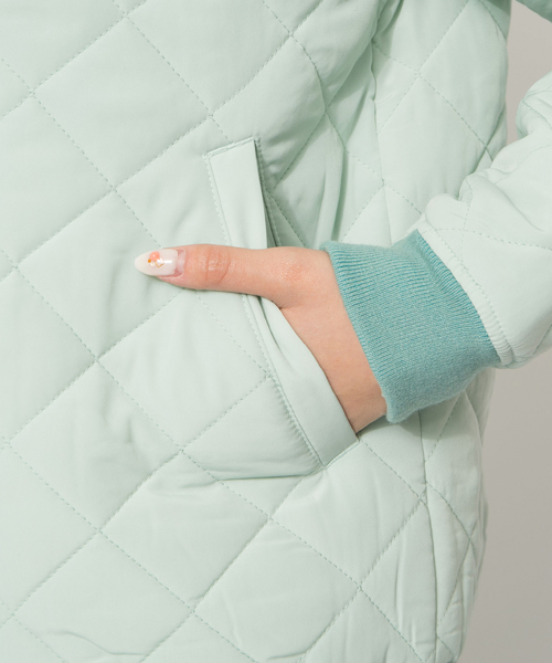 MILKFED.（ミルクフェド）の「【mini10月号掲載】PUFF BLOUSON（ブルゾン・レディース・ブラック/ライトグリーン・MEDIUM/SMALL）」の6枚目の写真