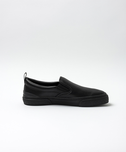 SLACK FOOTWEAR（スラックフットウェア）の「[SLACK / スラック]CALMER LX (SLIP-ON)（スニーカー・メンズ・ベージュ/ホワイト×ホワイト/ブラック×ホワイト/ブラック×ブラック/シルバー・26.5cm/27cm/27.5cm/28cm/26cm/23cm/24cm/24.5cm/23.5cm）」の22枚目の写真