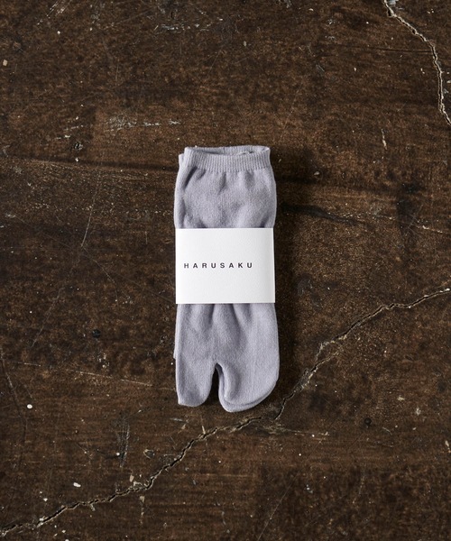 HARUSAKU（ハルサク）の「HARUSAKU:足袋 SNEAKERS SOCKS 　たびスニーカーソックス（ソックス/靴下・レディース・ブラック/オフホワイト/アイボリー/ライトアッシュグレー/ライトピンク/モカ/シルバーグレー・S/M/L）」の5枚目の写真