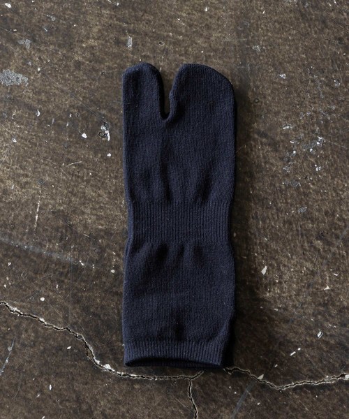 HARUSAKU（ハルサク）の「HARUSAKU:足袋 SNEAKERS SOCKS 　たびスニーカーソックス（ソックス/靴下・レディース・ブラック/オフホワイト/アイボリー/ライトアッシュグレー/ライトピンク/モカ/シルバーグレー・S/M/L）」の8枚目の写真