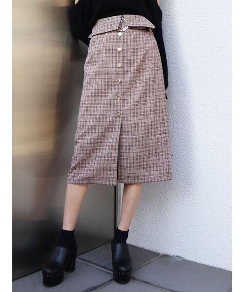 EMODA(エモダ)の「ハイウエストスリットミディフレアスカート(スカート・レディース・ブラック/その他/その他1・SMALL/MEDIUM)」の1枚目の写真