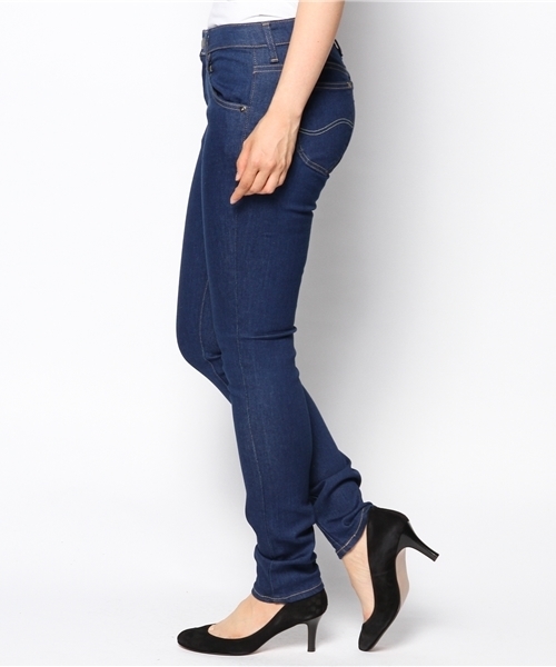 SHIPS for women（シップスフォーウィメン）の「LEE:スキニーデニム（デニムパンツ・レディース・ブルー/ダークブルー・X-SMALL/MEDIUM/SMALL）」の3枚目の写真
