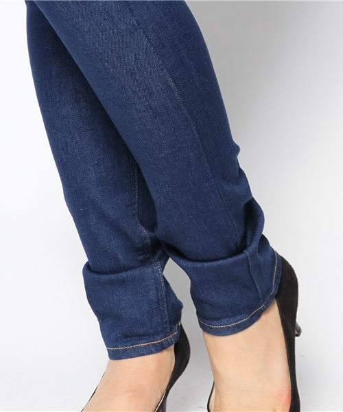 SHIPS for women（シップスフォーウィメン）の「LEE:スキニーデニム（デニムパンツ・レディース・ブルー/ダークブルー・X-SMALL/MEDIUM/SMALL）」の11枚目の写真