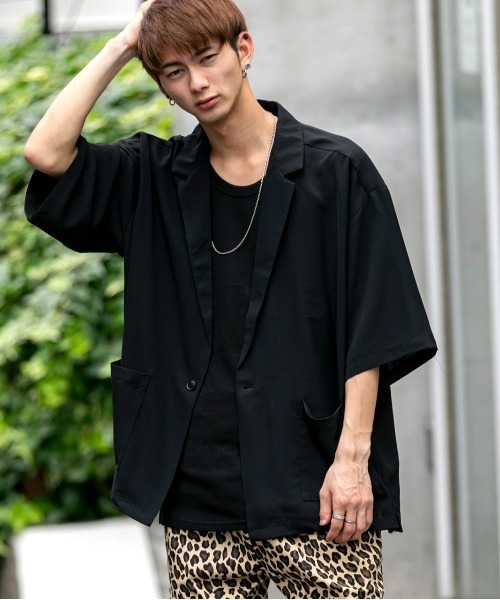 Beno(ビーノ)の「ライトジョーゼット / ビッグシルエット 5分袖 テーラードジャケット(シャツ/ブラウス・メンズ・ブラック/オフホワイト/ミント/ライトベージュ・L/M)」の2枚目の写真