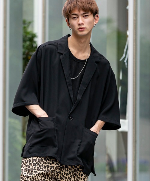 Beno(ビーノ)の「ライトジョーゼット / ビッグシルエット 5分袖 テーラードジャケット(シャツ/ブラウス・メンズ・ブラック/オフホワイト/ミント/ライトベージュ・L/M)」の22枚目の写真