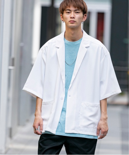 Beno(ビーノ)の「ライトジョーゼット / ビッグシルエット 5分袖 テーラードジャケット(シャツ/ブラウス・メンズ・ブラック/オフホワイト/ミント/ライトベージュ・L/M)」の18枚目の写真