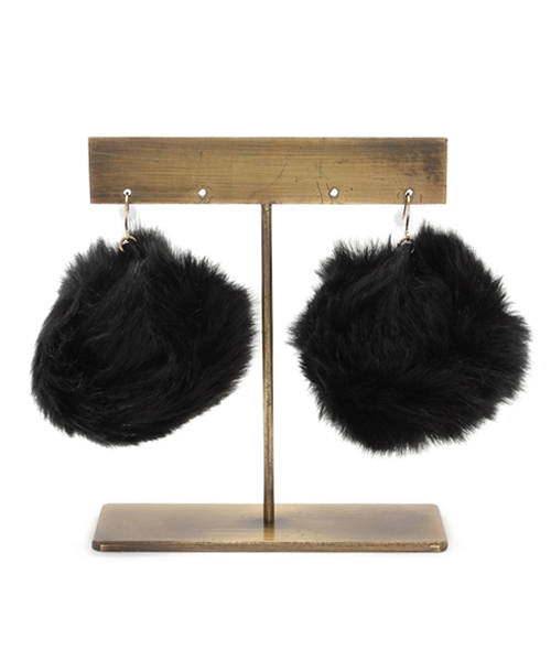 WEGO（ウィゴー）の「WEGO/ミニファーピアス（ピアス（両耳用）・レディース・ホワイト/ブラック/サックスブルー/パープル/ピンク・FREE）」の2枚目の写真