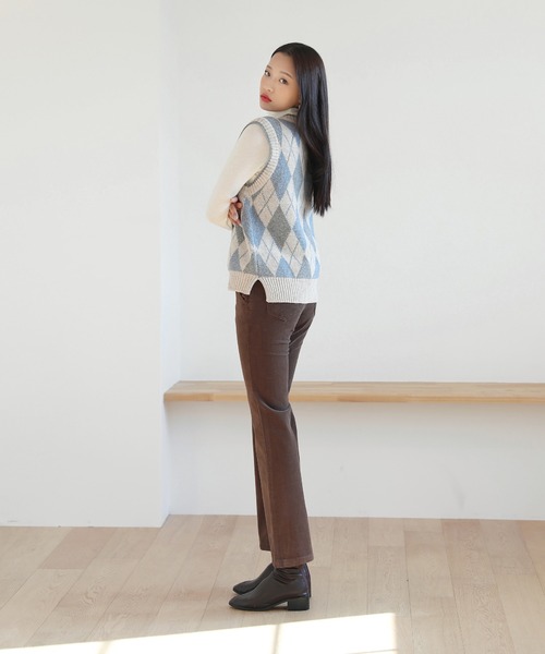 by muni:r（バイ ムニール）の「アーガイル　ウール ニットベスト（ニット/セーター・レディース・ブラウン/ブルー・FREE）」の15枚目の写真