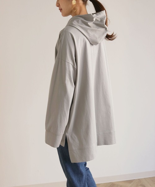 HER CLOSET(ハークローゼット)の「【HERCLOSET】綿100%のシルケット加工プルオーバーパーカー(パーカー・レディース・ホワイト/ライトグレー/ブラック/グレイッシュベージュ/ブルーグリーン・M)」の4枚目の写真