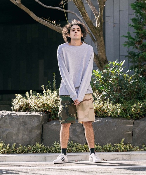 GILDAN（ギルダン）の「Gildan / ギルダン ドロップショルダー ビッグシルエット 無地 長袖Tシャツ（Tシャツ/カットソー・メンズ・グレー/チャコール/オリーブ/オレンジ/ホワイト/ライトブルー/ブラック/ダークブラウン/ネイビー/イエロー・XL/2XL/M/L/S/3XL）」の11枚目の写真