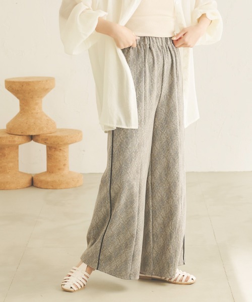 Ambre Neige(アンブルネージュ)の「パイピングパターンワイドパンツ/【WEB/EC限定商品】(その他パンツ・レディース・ベージュ/グレー・FREE)」の2枚目の写真
