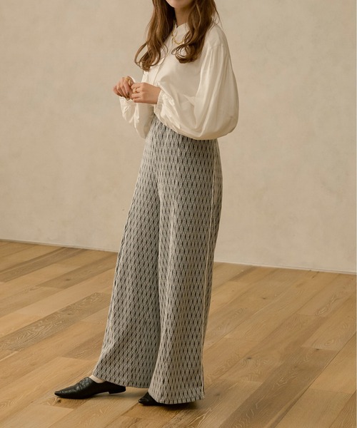 Ambre Neige(アンブルネージュ)の「パイピングパターンワイドパンツ/【WEB/EC限定商品】(その他パンツ・レディース・ベージュ/グレー・FREE)」の21枚目の写真
