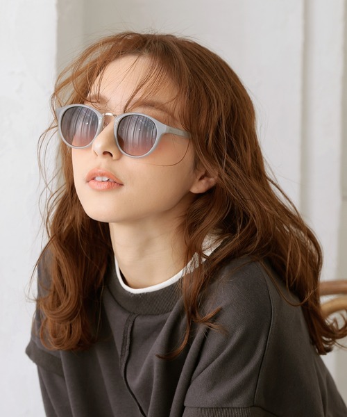 セール】【UVカット率 99％以上】 スモークレンズサングラス