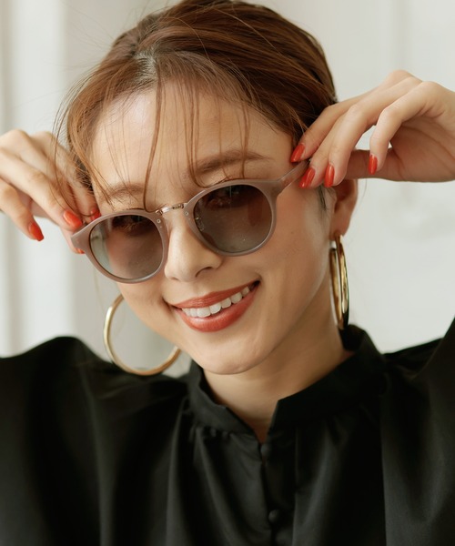 セール】【UVカット率 99％以上】 スモークレンズサングラス