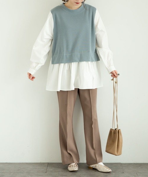 earth music&ecology（アースミュージックアンドエコロジー）の「レイヤード風カットプルオーバー ＊（シャツ/ブラウス・レディース・サックスブルー/ベージュ/ネイビー/ブラック・FREE）」の7枚目の写真