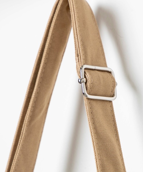 Disney（ディズニー）の「∴WEGO/別注 Disney キャンバスショルダーバッグ（ショルダーバッグ・レディース・ブラック/ベージュ/ホワイト系その他・FREE）」の11枚目の写真