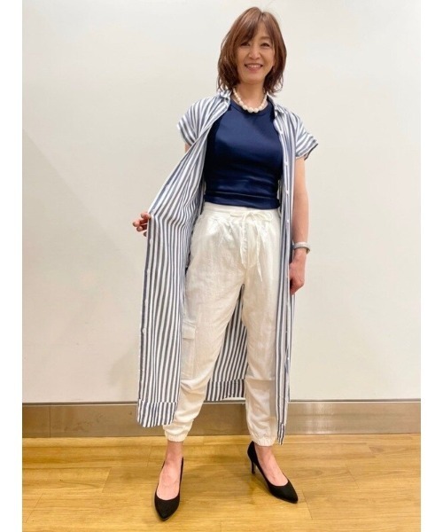 GAP（ギャップ）の「リネン混ジョガーパンツ（カーゴパンツ・レディース・ホワイト/ブラック/ベージュ/ライトブルー・M/S/XXS/XS/XL/L）」の8枚目の写真