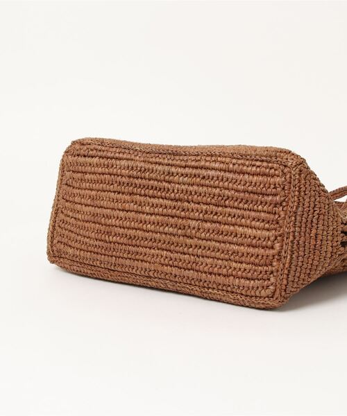 MAISON N.H PARIS（メゾンエヌアッシュパリ）の「【MAISON N.H PARIS(メゾン・エヌ・アッシュ・パリ)】ラフィアトート（トートバッグ・レディース・ブラック/ブラウン・FREE）」の4枚目の写真