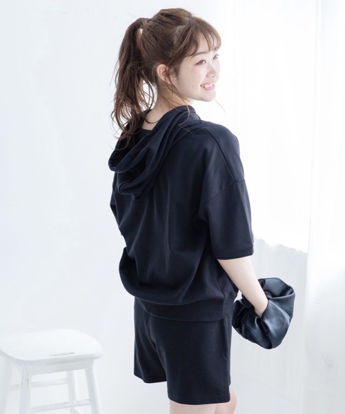 Mysa&Liina（ミーサリーナ）の「【ルームウェア】半袖パーカールームウェア【3点セット】（ルームウェア/パジャマ・レディース・チャコールグレー/ブラック/ベージュ/サックスブルー/ピンクベージュ・M/L）」の6枚目の写真