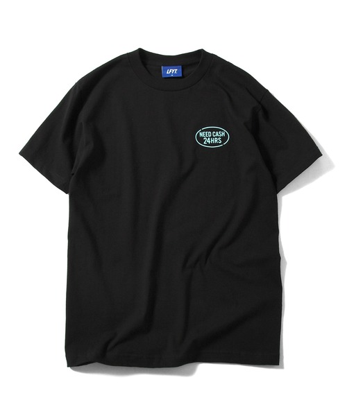 LFYT（エルエフワイティー）の「LFYT ラファイエット [Lafayette] - ニード キャッシュ グラフィック 半袖 Tシャツ [NEED CASH TEE]（Tシャツ/カットソー・メンズ・ホワイト/ブルー系その他/ブラック・LARGE/MEDIUM/SMALL/X-LARGE）」の2枚目の写真