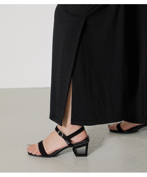 AZUL by moussy(アズールバイマウジー)の「GLOSSY COOL SIDE SLIT PANTS/グロッシークールサイドスリットパンツ(その他パンツ・レディース・グレー系その他/ブラック/グリーン系その他・SMALL/MEDIUM)」の18枚目の写真