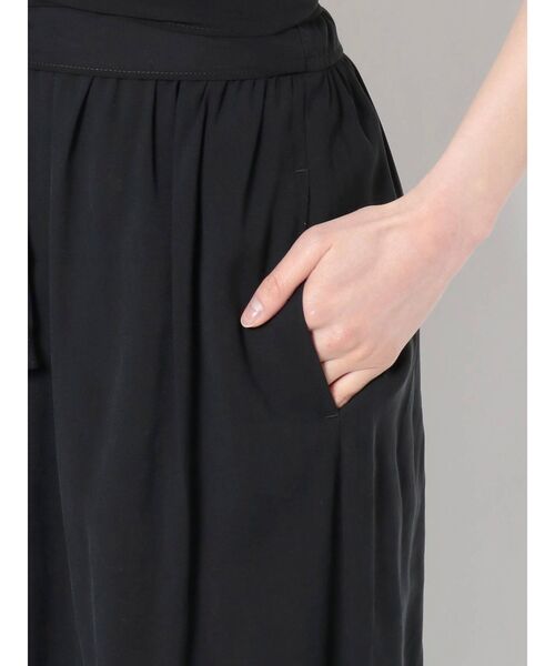 LAGUNAMOON(ラグナムーン)の「ウエストリボンナローマキシワンピース(ワンピース・レディース・ブラック/ネイビー/ブラウン・SMALL/MEDIUM)」の10枚目の写真