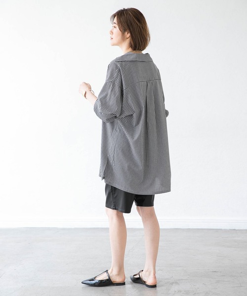 A part by（アパートバイ）の「フェイクレザーハーフパンツ 958046（その他パンツ・レディース・ブラック/グリーン系その他6・MEDIUM/LARGE）」の5枚目の写真