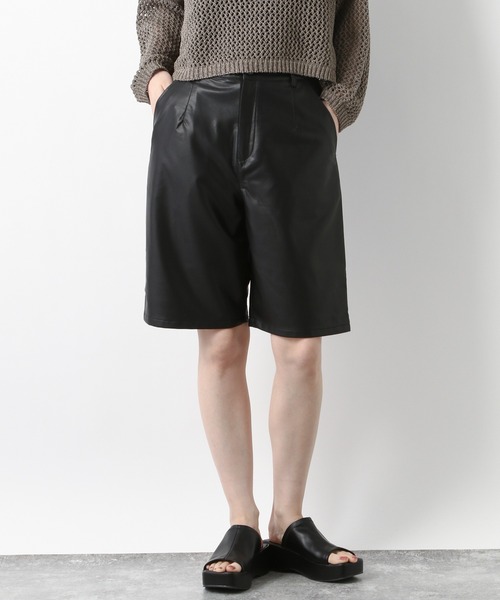 A part by（アパートバイ）の「フェイクレザーハーフパンツ 958046