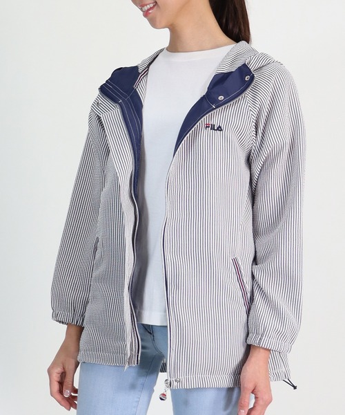 FILA(フィラ)の「【FILA/フィラ】UV スタイリッシュ マウンテンパーカー(マウンテンパーカー・レディース・ライトグレー/ブラック/ライトカーキ/ネイビー・LL/M/3L/S/L)」の2枚目の写真