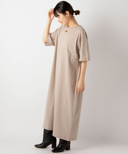 NOLLEY’S(ノーリーズ)の「バックMARTIGUES Tシャツワンピース(ワンピース・レディース・ブラック/グレイッシュベージュ・FREE)」の10枚目の写真