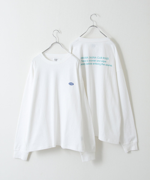 CHIKABA（チカバ）の「【CHIKABA SAUNA CLUB 】 オーバーサイズ ロングTシャツ（Tシャツ/カットソー・レディース・ホワイト/ブラック/チャコール/ホワイト系/ホワイト系1/ホワイト系2/ブラック系1/グレー系・MEDIUM/LARGE）」の5枚目の写真
