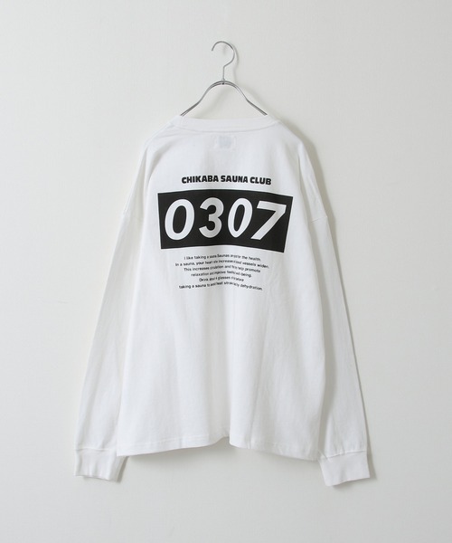 CHIKABA（チカバ）の「【CHIKABA SAUNA CLUB 】 オーバーサイズ ロングTシャツ（Tシャツ/カットソー・レディース・ホワイト/ブラック/チャコール/ホワイト系/ホワイト系1/ホワイト系2/ブラック系1/グレー系・MEDIUM/LARGE）」の22枚目の写真