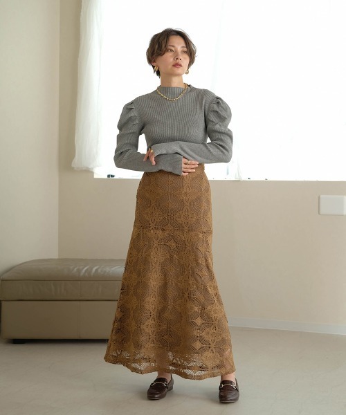 Bab（バブ）の「【WEB限定】パワーショルダーリブニットプルオーバー（ニット/セーター・レディース・ブラック/ダークグリーン/ブラウン/杢グレー/グリーン/アイボリー/パープル・FREE）」の14枚目の写真