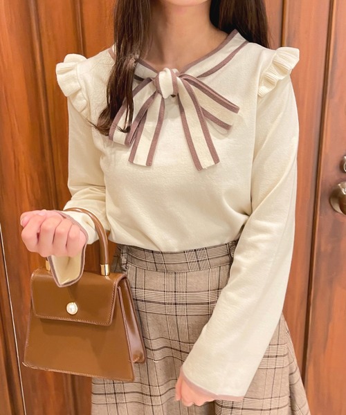 apres jour（アプレジュール）の「ボウタイニット【ZOZOTOWN限定アイテム】（ニット/セーター・レディース・モカ/ブラック/ラベンダー・X-LARGE/フリー）」の3枚目の写真