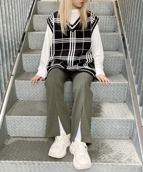 Figments（フィグメンツ）の「チェックニットベスト（ベスト・レディース・ブラック/ベージュ・FREE）」の6枚目の写真