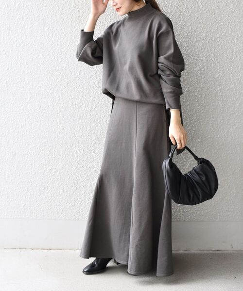 SHIPS（シップス）の「*USAコットンスカート◆（スカート・レディース・ライトオリーブ/ブルー系/チャコールグレー/ブラック・MEDIUM/SMALL）」の17枚目の写真