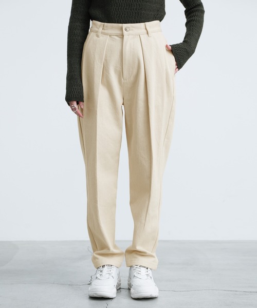 select MOCA(セレクトモカ)の「ボックスタックテーパードパンツ(デニムパンツ・レディース・ブラック/アイボリー・SMALL/MEDIUM)」の11枚目の写真